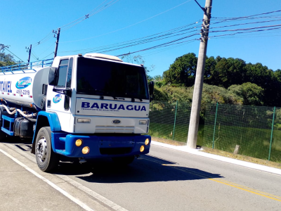 Abastecimento de Caminhão Pipa Água Potável Barueri