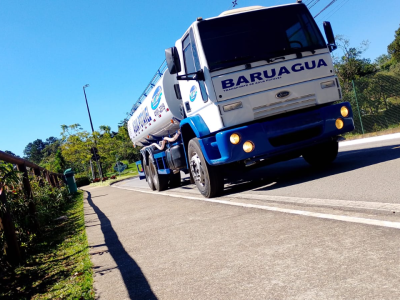 caminhão pipa emergência Alphaville